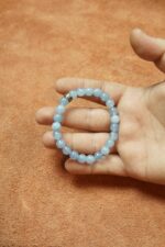 Bileklik Doğaltaş Akuamarin Charm 8 mm - Huzur Başarı ve Pozitif Etki - Görsel 5